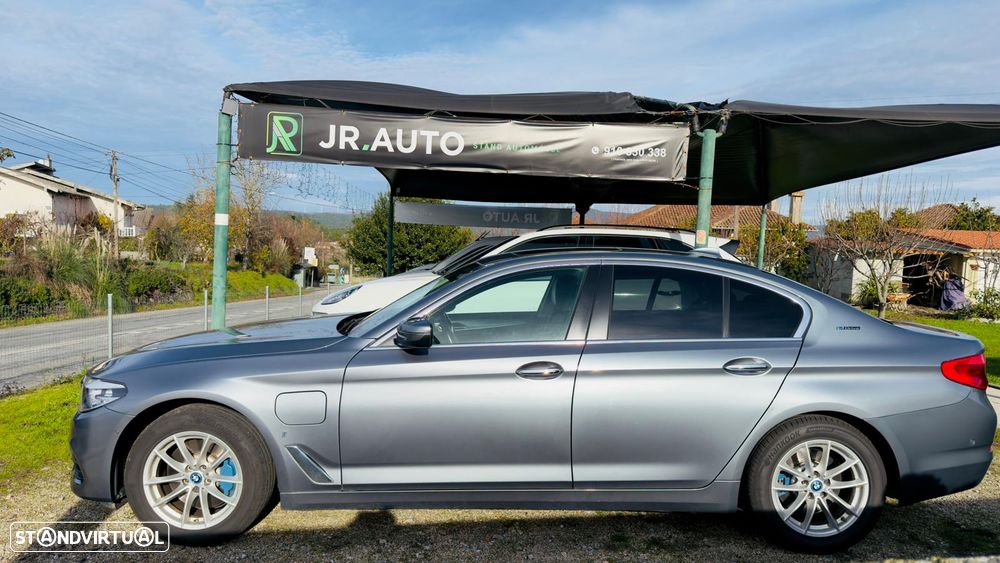 BMW 530 e iPerformance Line Luxury - 3