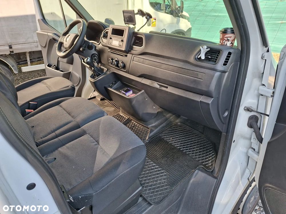Renault Master - 6