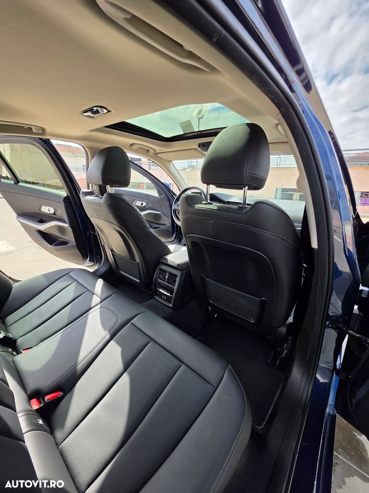 BMW Seria 3 320d xDrive AT MHEV - 14