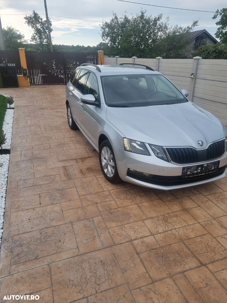 Skoda Octavia 1.6 TDI Ambition - 2