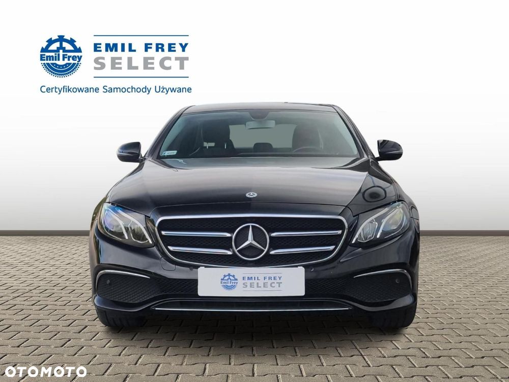 Mercedes-Benz Klasa E - 8