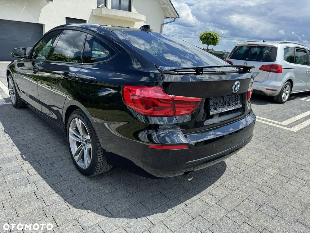 BMW 3GT 318d M Sport - 6