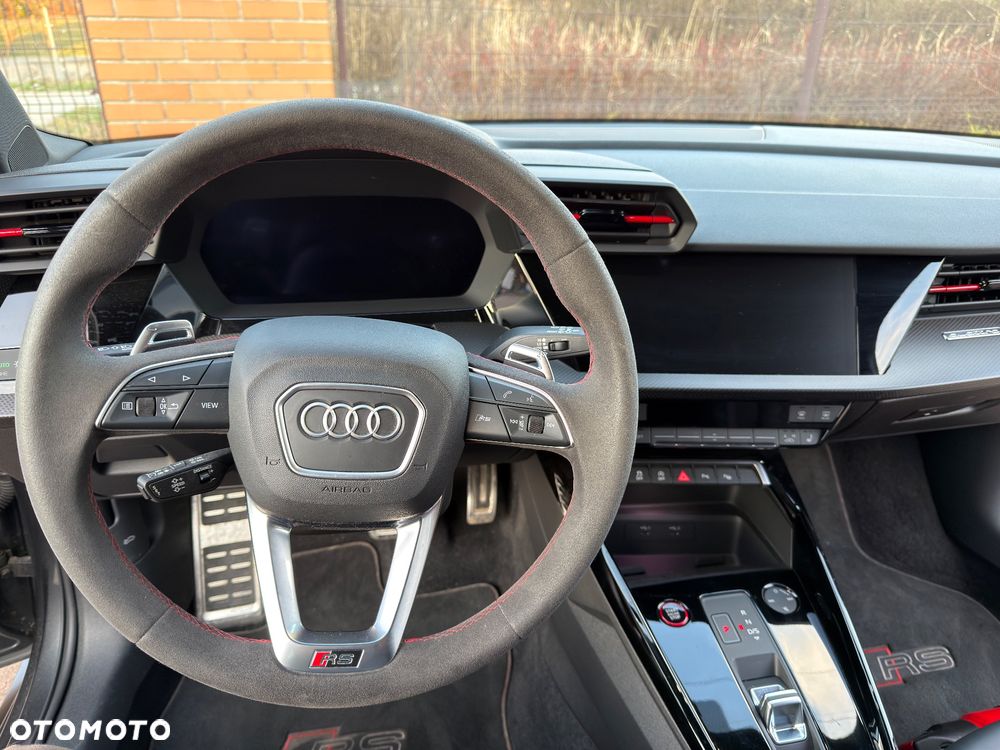 Audi RS3 Sportback TFSI Quattro S tronic - 12