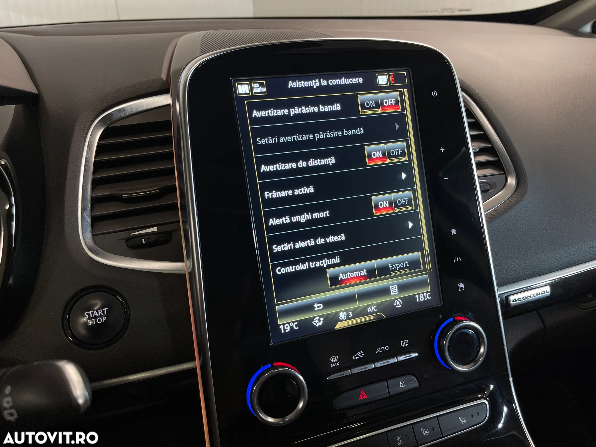 Renault Espace BLUE dCi 160 EDC BUSINESS EDITION - 19