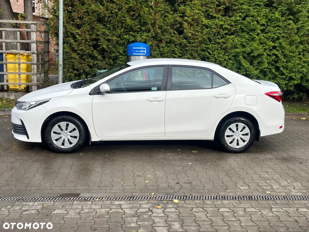 Toyota Corolla 1.33 Active EU6 - 3