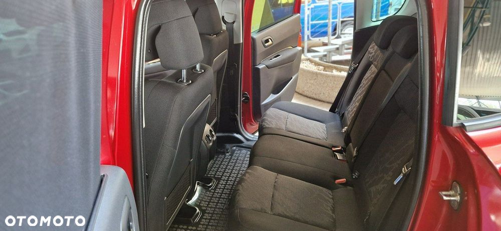 Peugeot 3008 - 11