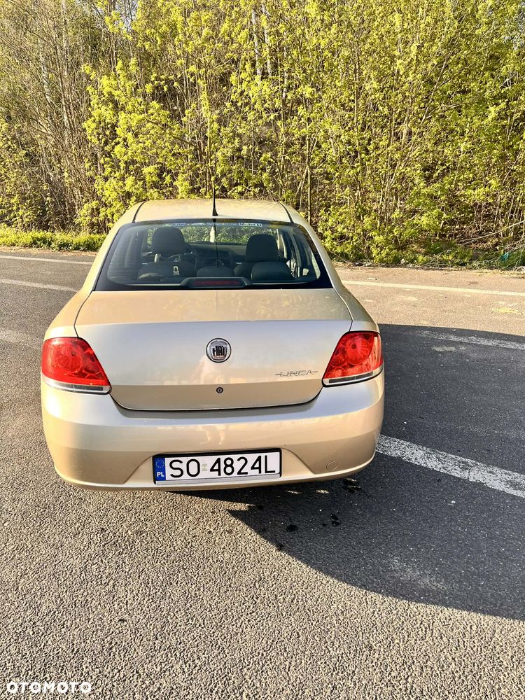 Fiat Linea 1.4 Active - 8