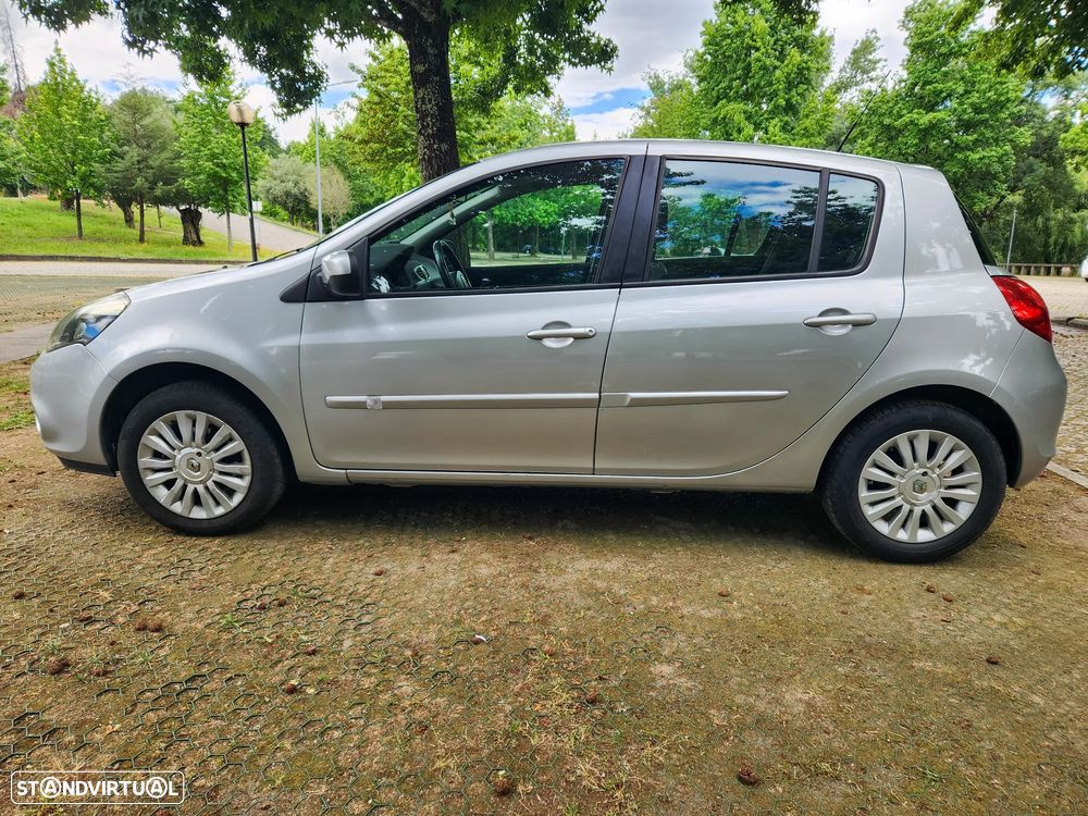 Renault Clio 1.2 16V Dynamique - 9