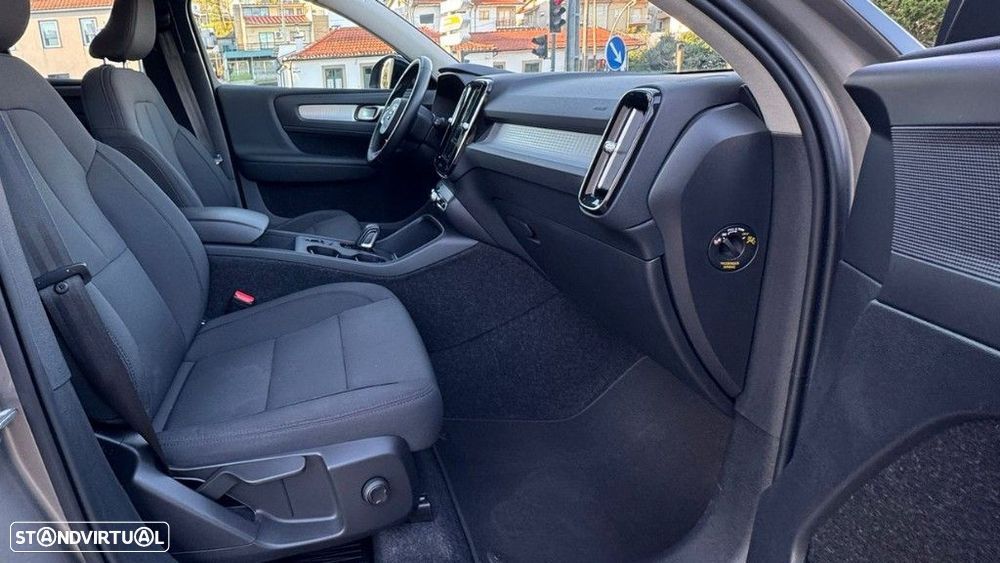 Volvo XC 40 1.5 T5 PHEV Momentum Plus - 19