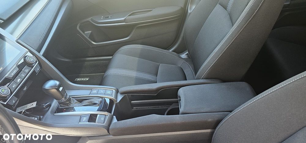Honda Civic 1.0 i-VTEC Turbo CVT Executive - 21