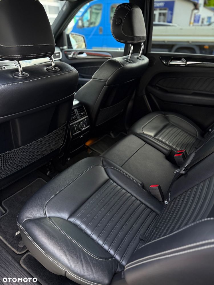 Mercedes-Benz GLS 350 d 4-Matic - 10