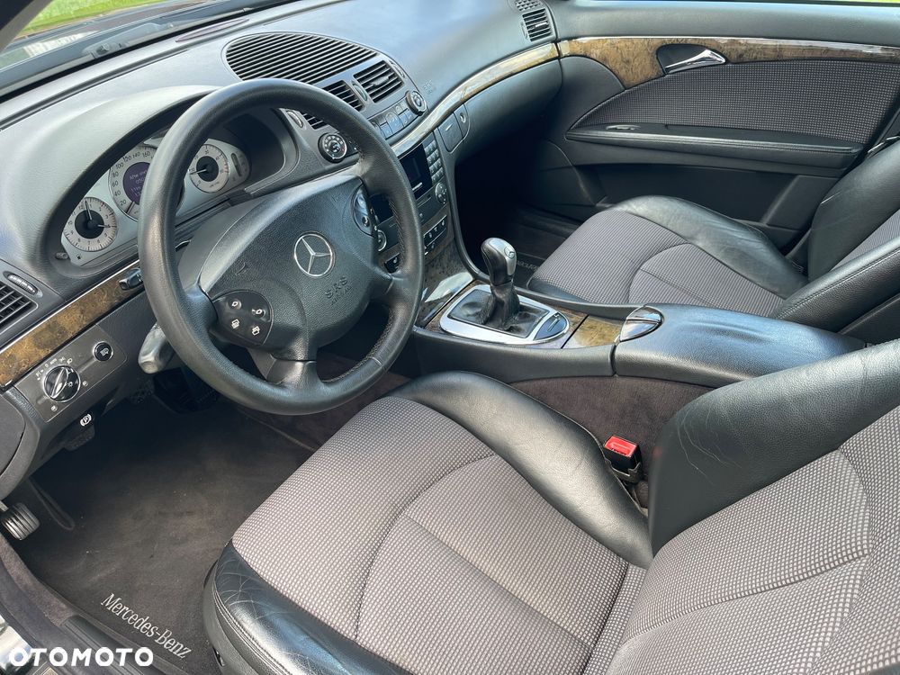 Mercedes-Benz Klasa E 270 CDI Avantgarde - 12