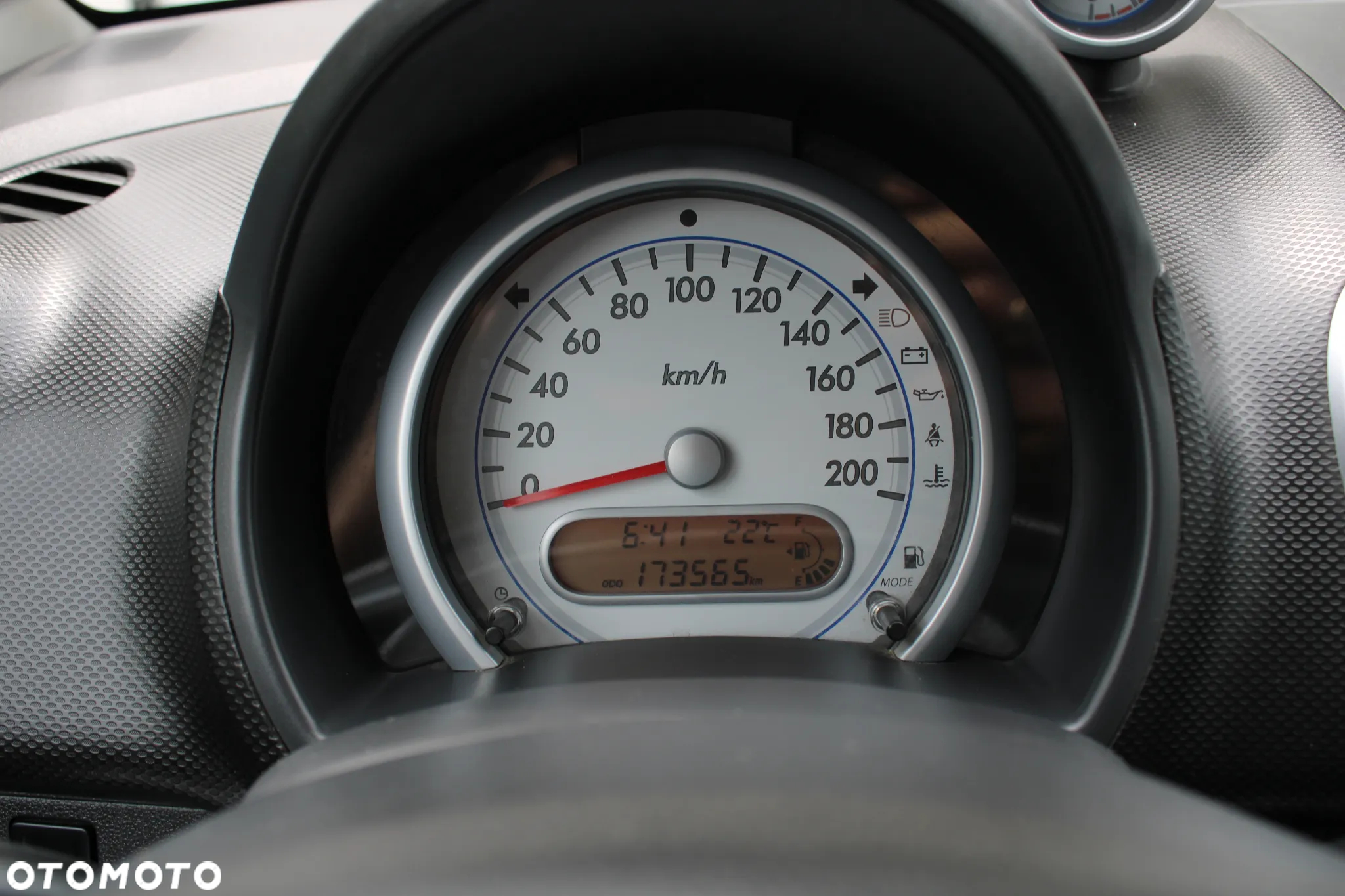 Suzuki Splash 1.0 Club - 29