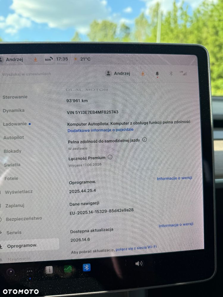 Tesla Model 3 - 26