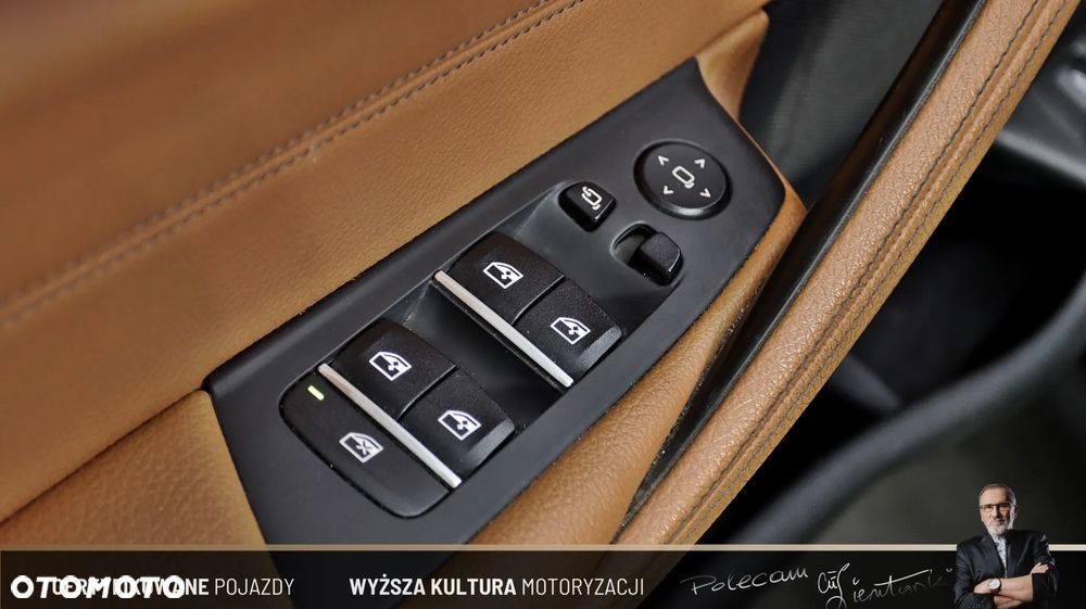 BMW Seria 5 530i GPF Luxury Line sport - 30