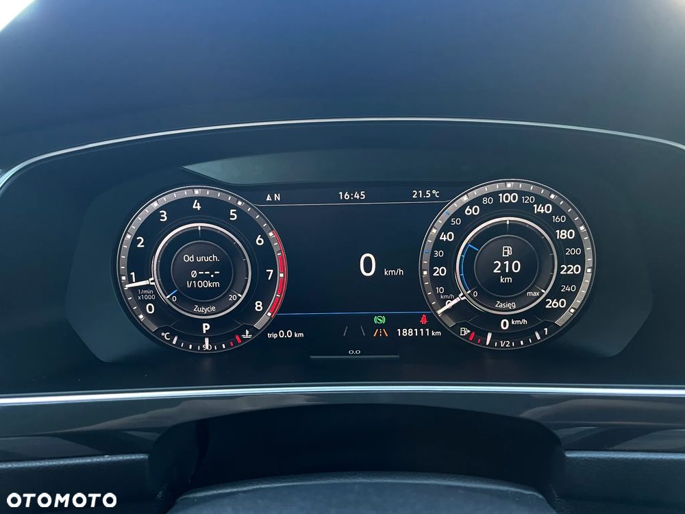 Volkswagen Tiguan - 11