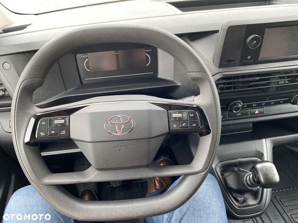 Toyota PROACE - 12