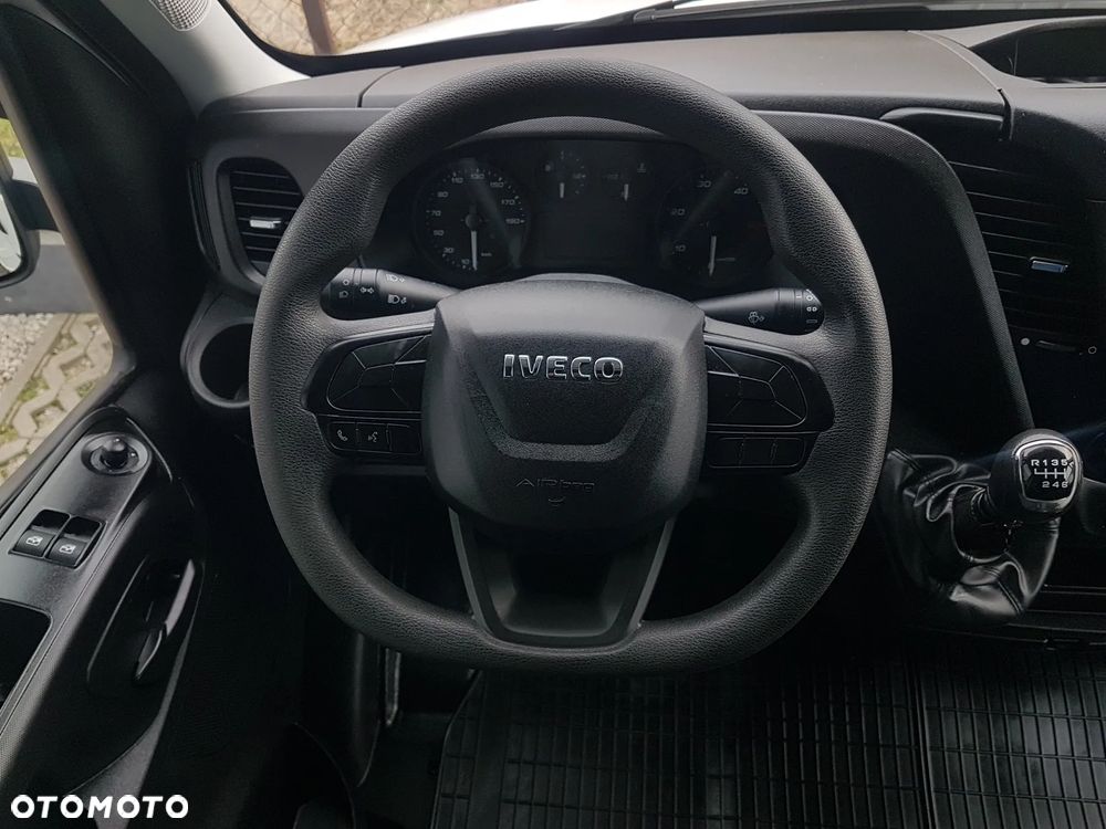 Iveco DAILY KONTENER NISKOPODŁOGOWY 4,43x2,23x2,42 SKLEP BAR FOODTRUCK KAMPER KLIMA - 35