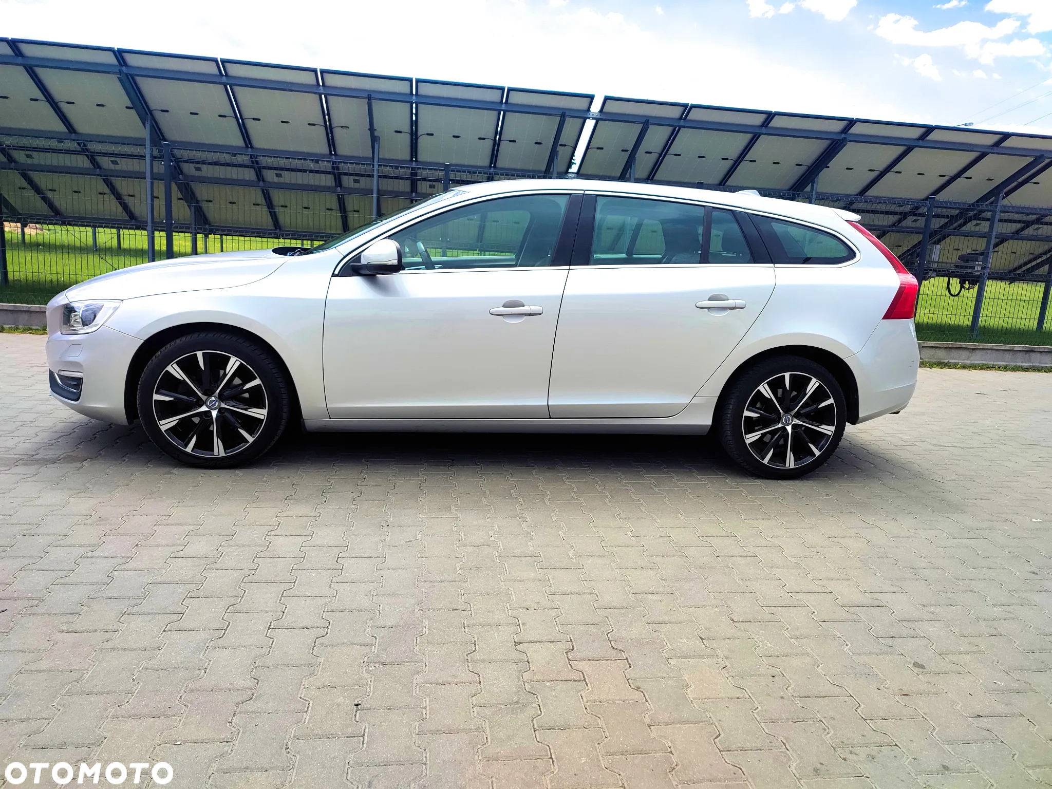 Volvo V60 D3 Momentum - 3
