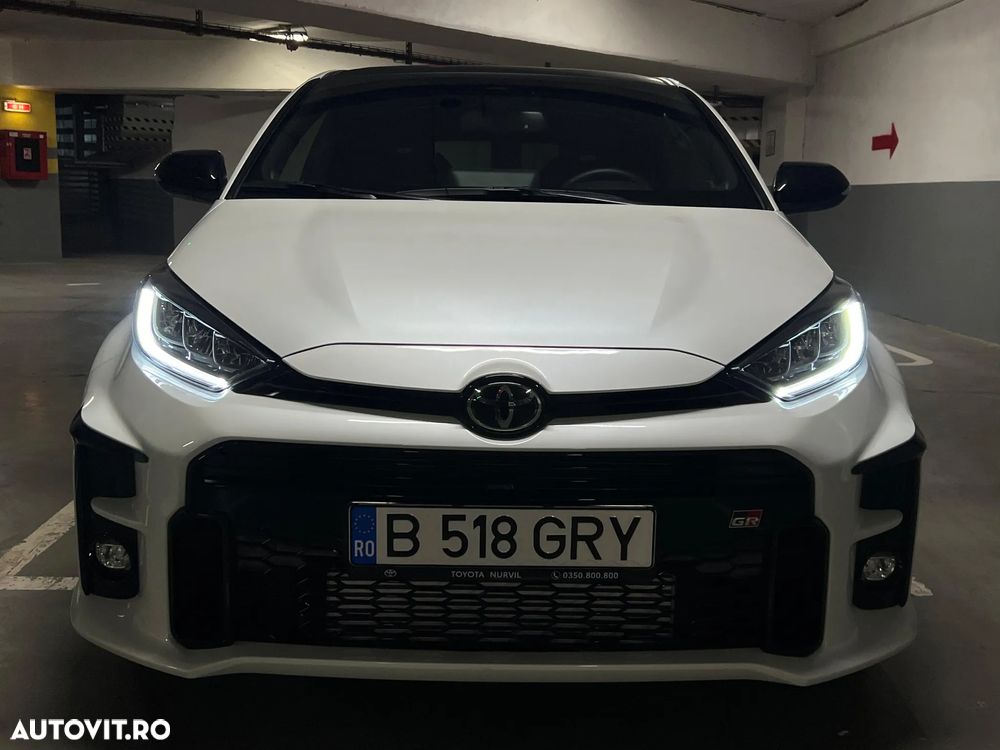 Toyota Yaris - 5