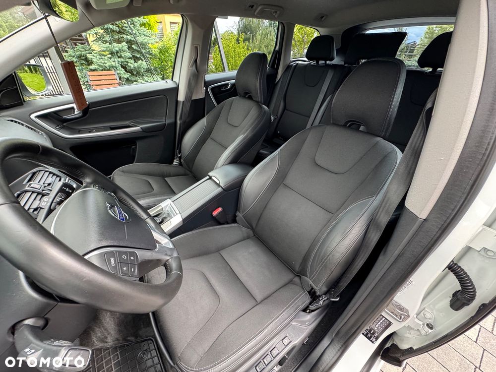 Volvo XC 60 D4 Drive-E Summum - 18