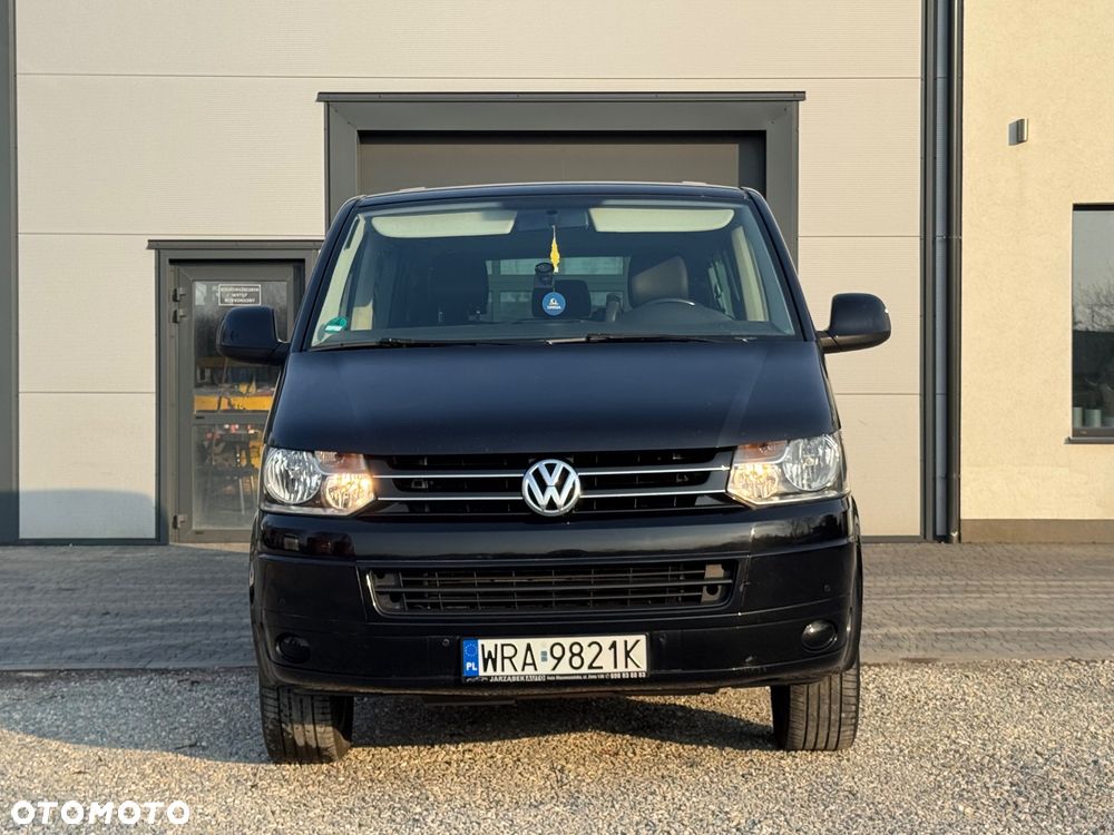 Volkswagen Caravelle - 28