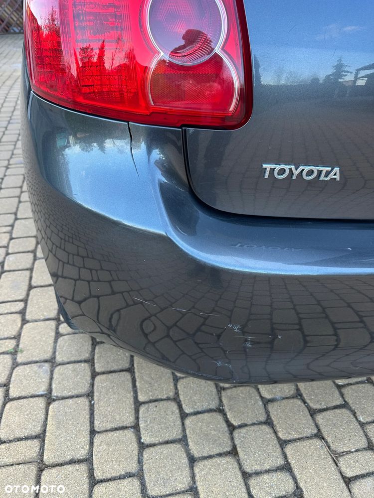 Toyota Auris 1.6 VVT-i Team - 12