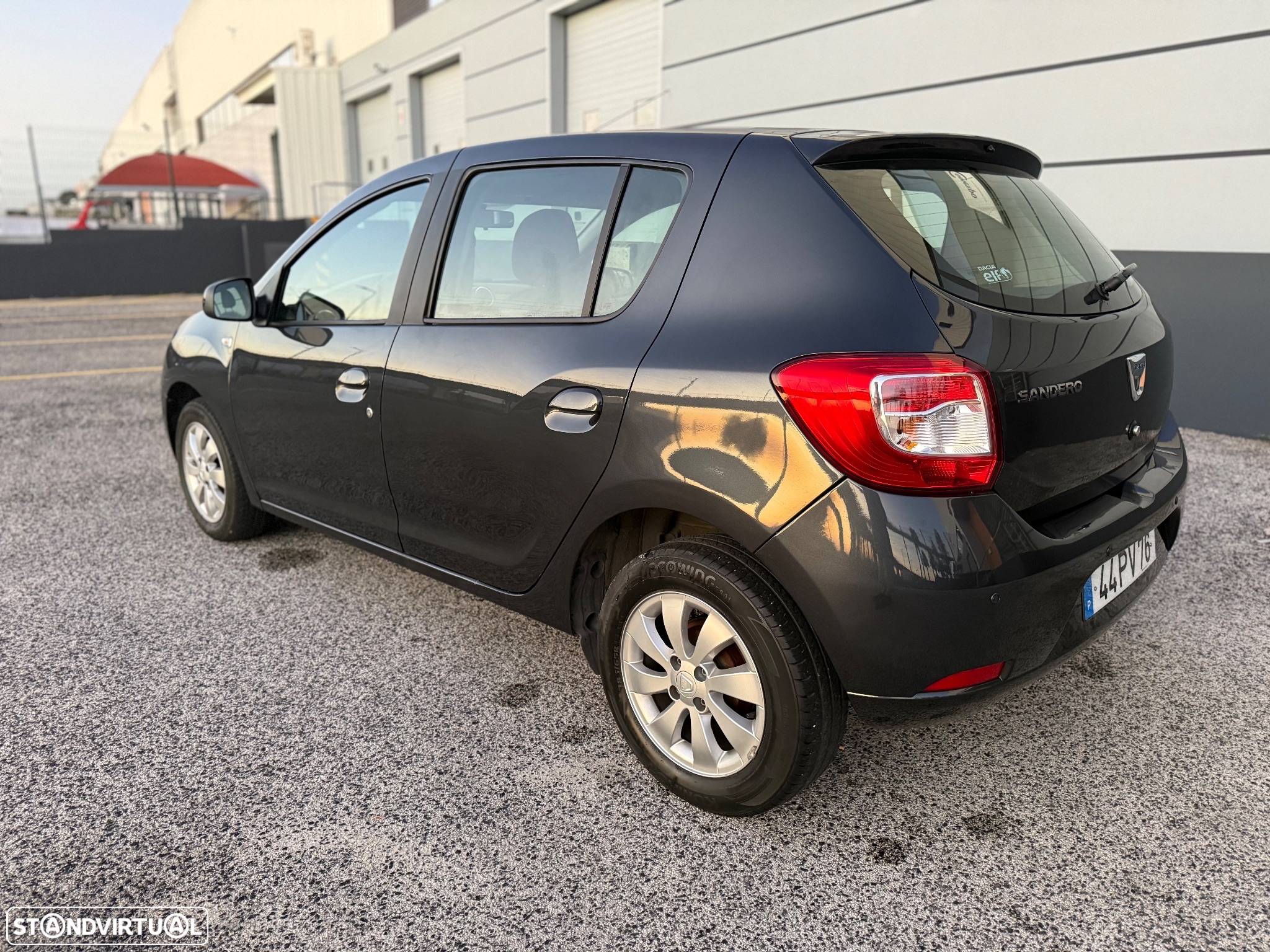 Dacia Sandero 0.9 TCe Confort - 8