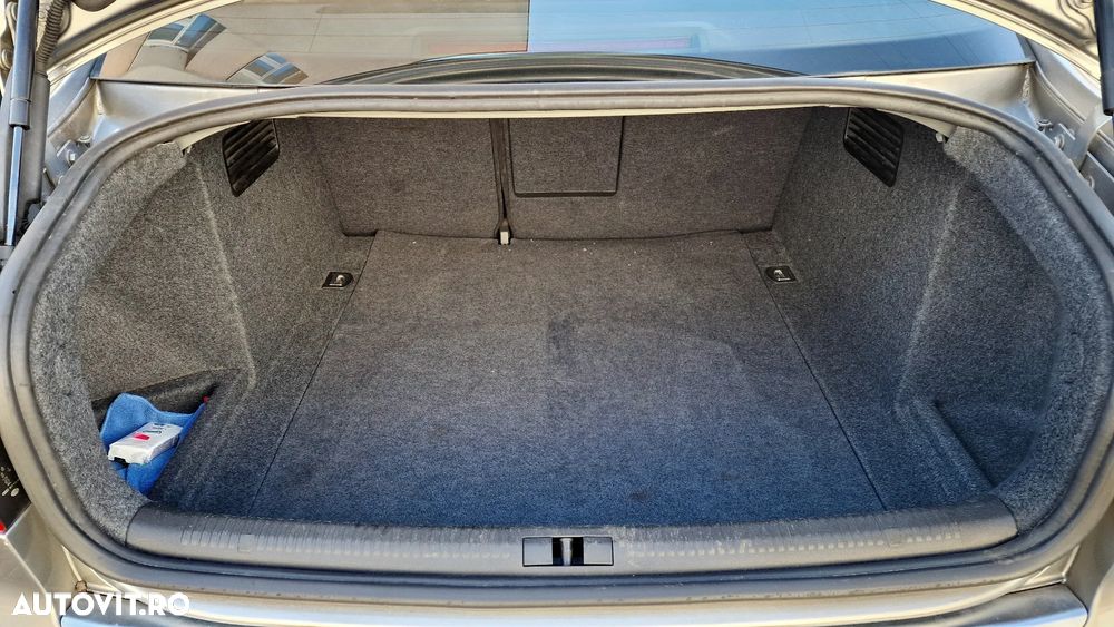 Audi A4 1.8 T quattro - 27