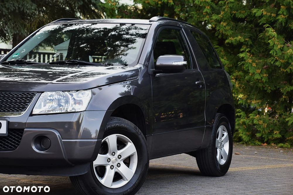 Suzuki Grand Vitara 1.6 Club - 13