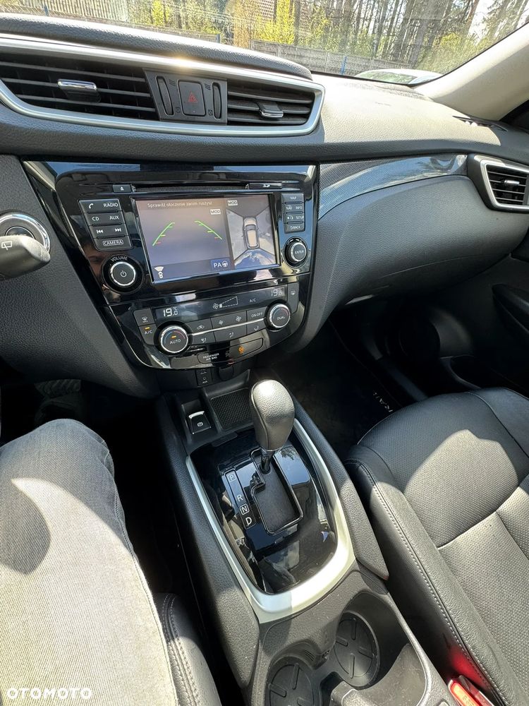Nissan X-Trail 1.6 DCi N-Connecta 2WD Xtronic 7os - 11