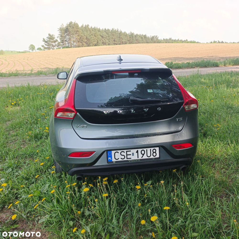Volvo V40 T3 Drive-E Momentum - 5