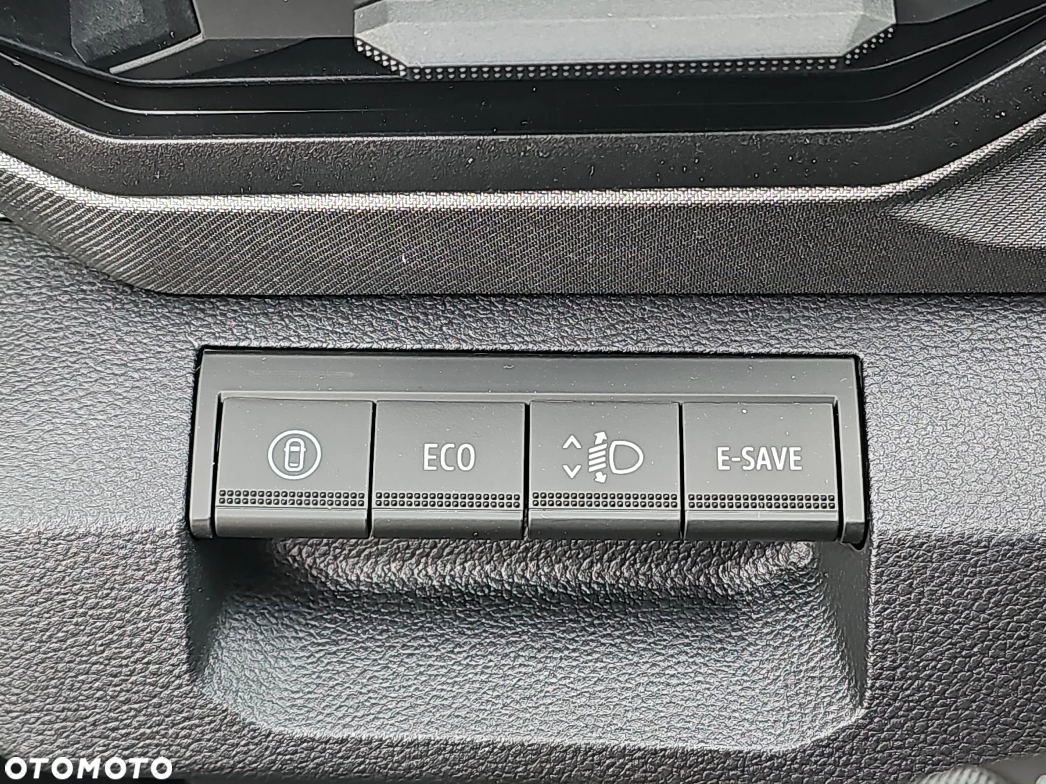 Dacia Bigster 1.8 Full Hybrid 155 Journey MMT - 14