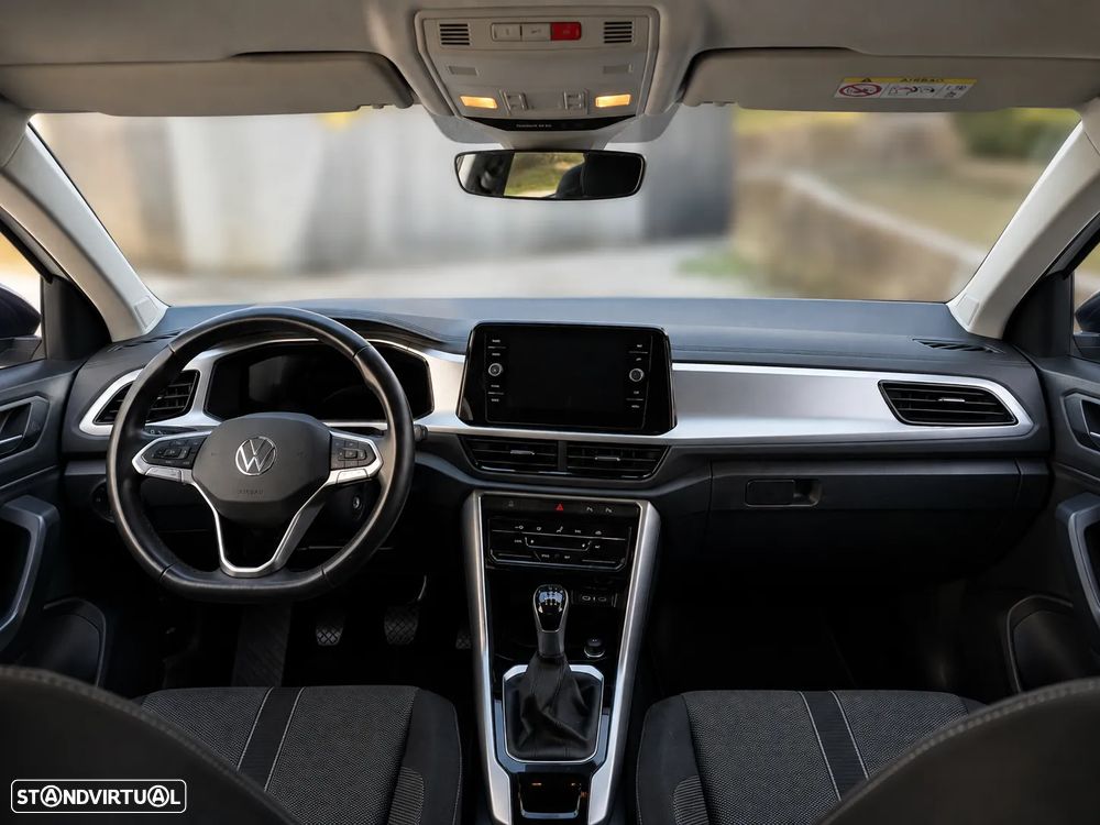 VW T-Roc 1.5 TSI Life DSG - 17