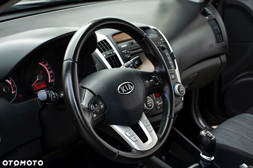 Kia Ceed 1.6 CVVT Dream-Team Edition - 20