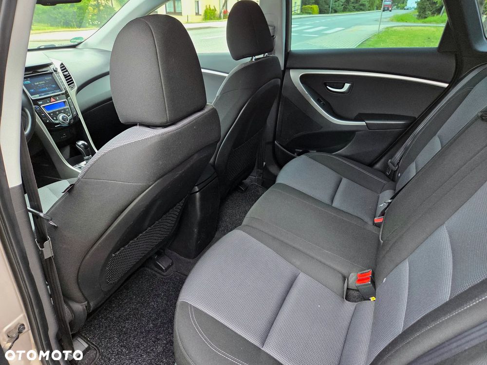 Hyundai i30 1.6 GDI DCT Premium - 16