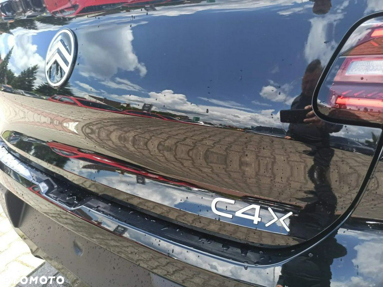 Citroën C4X 1.2 PureTech Max S&S EAT8 - 19