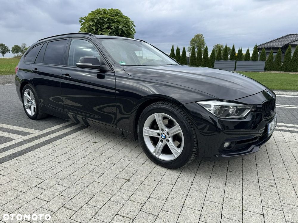 BMW Seria 3 318d Sport Line - 10