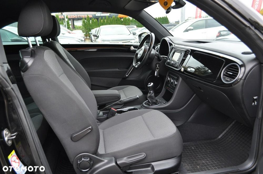 Volkswagen Beetle 1.2 TSI BlueMotion Technologie Cup - 28