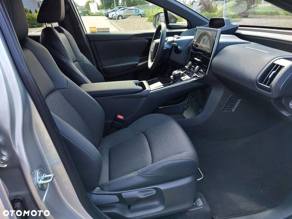 Toyota bZ4X 71.4kWh 4x4 Prestige - 6