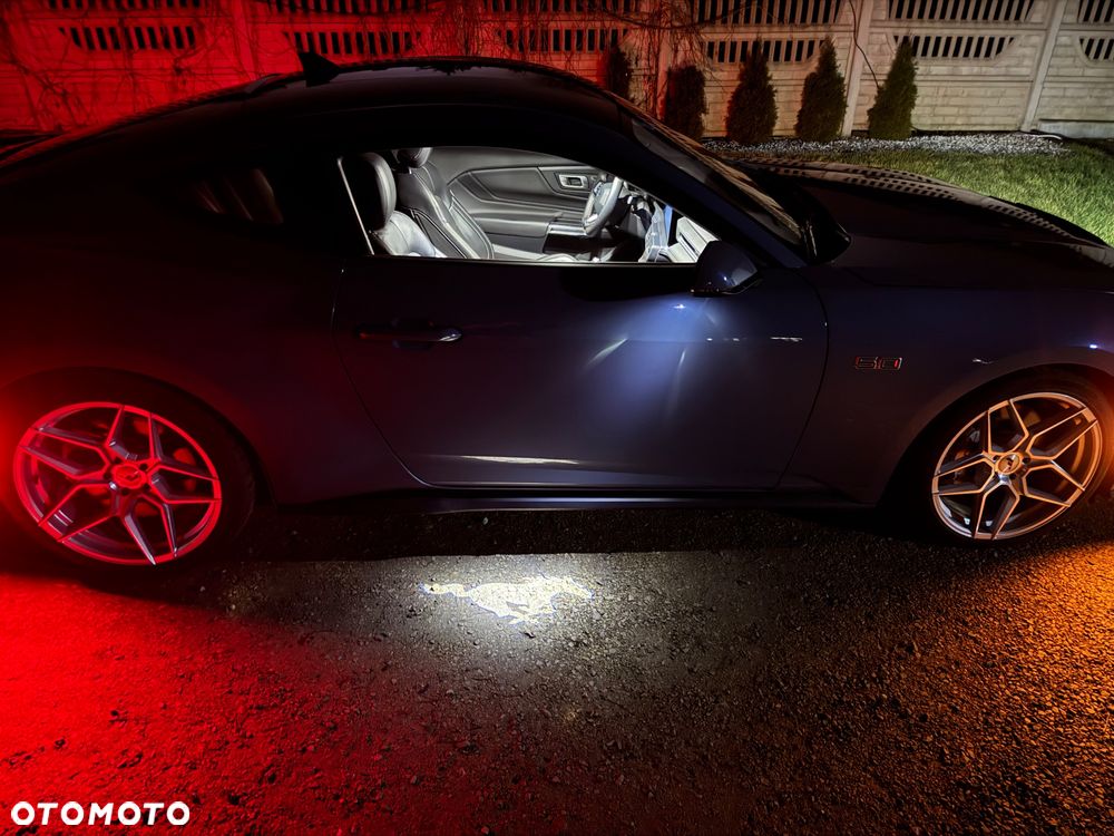 Ford Mustang 5.0 V8 GT - 19