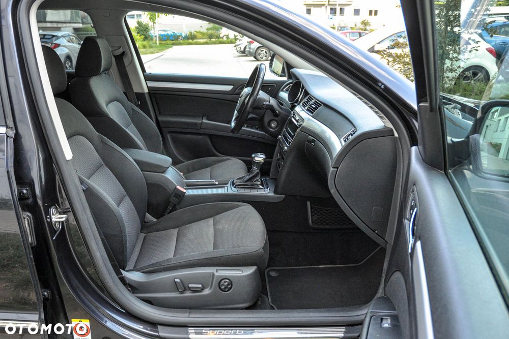 Skoda Superb - 11