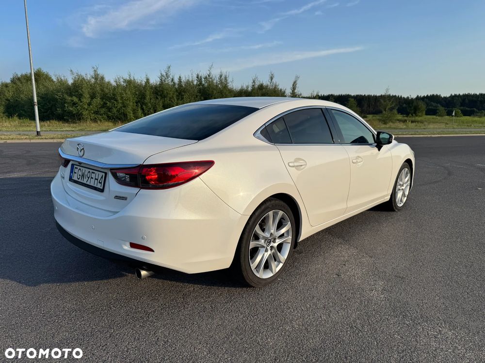 Mazda 6 - 4