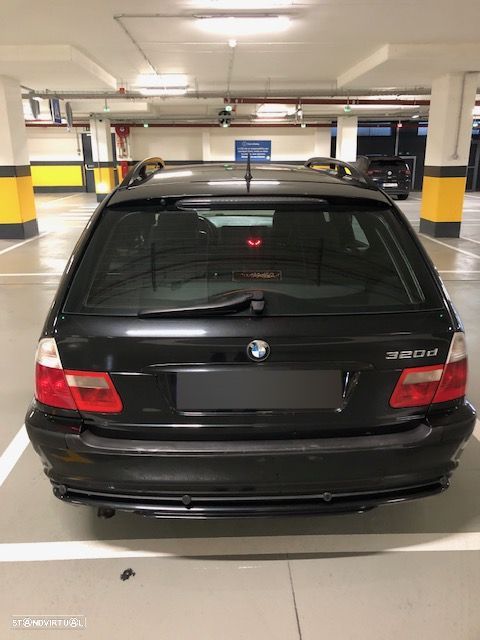BMW 320 d Touring - 8