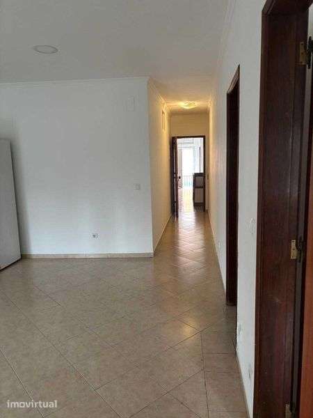Arrendo apartamento t2 caparica - Grande imagem: 5/9