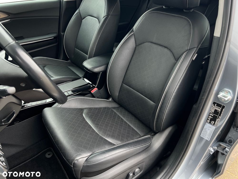Kia Ceed 1.6 GDI PHEV XL DCT - 33