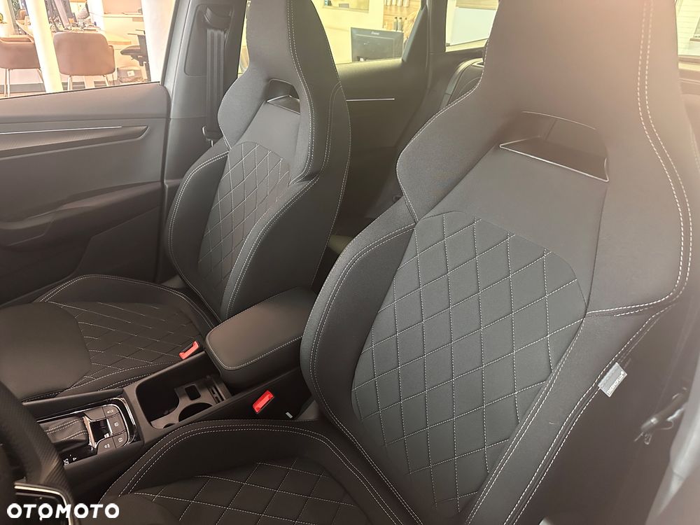 Skoda Karoq 1.5 TSI ACT Sportline DSG - 6