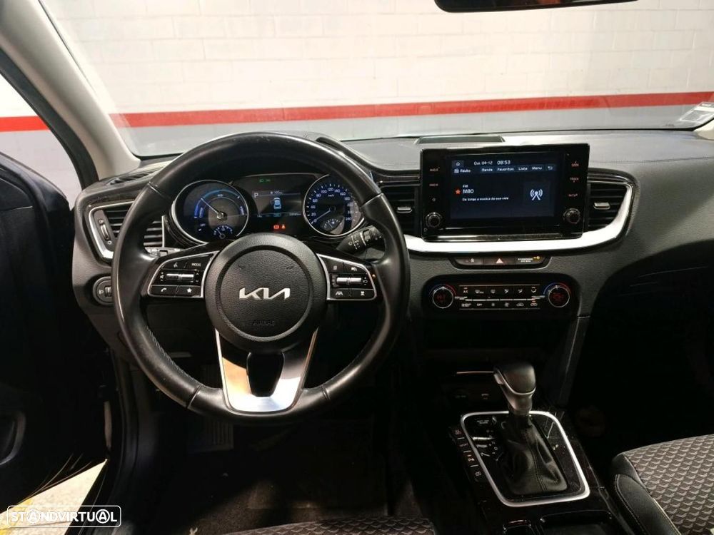 Kia XCeed 1.6 GDi PHEV Drive - 12