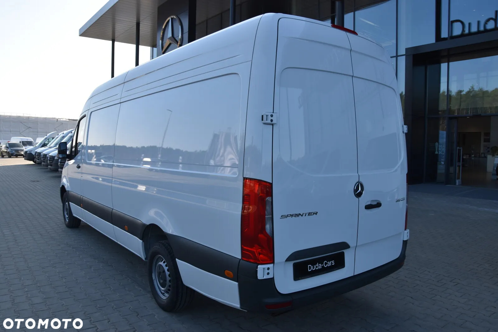 Mercedes-Benz Sprinter - 5