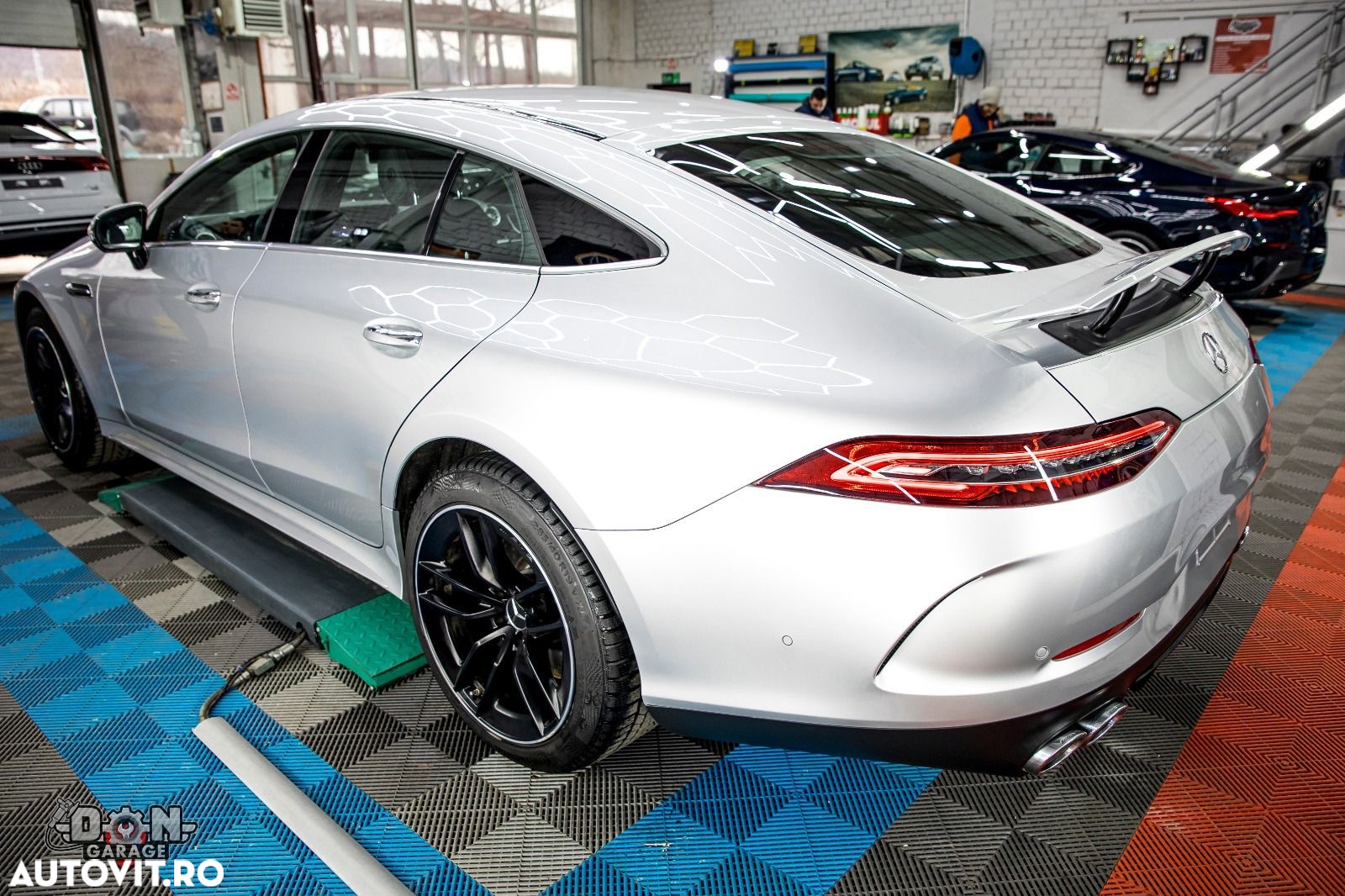 Mercedes-Benz AMG GT 43 4MATIC+ MHEV - 7